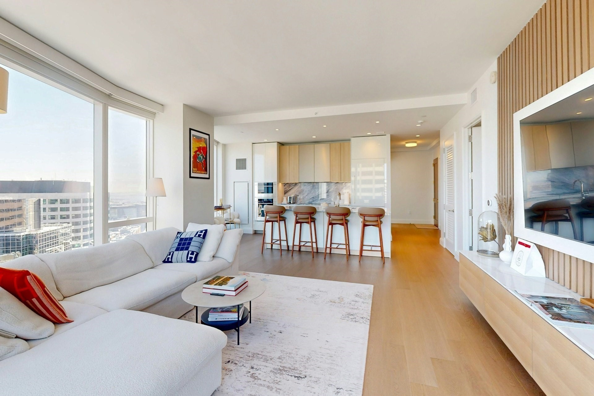 240 Devonshire St # U3912 Property Photo 4
