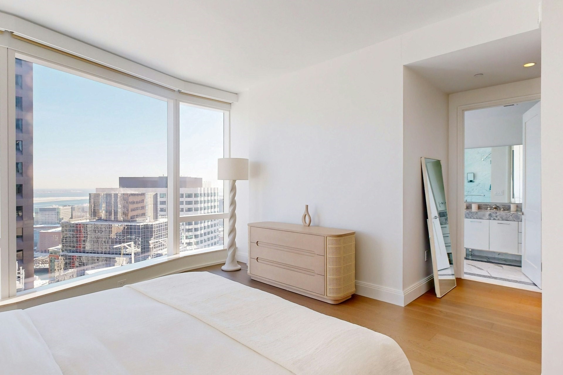 240 Devonshire St # U3912 Property Photo 16