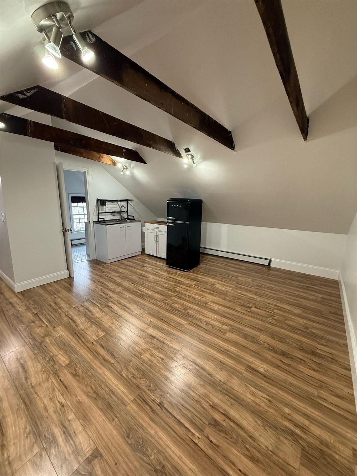 11 Barton St Property Photo 29