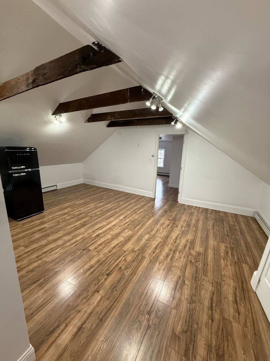 11 Barton St Property Photo 30