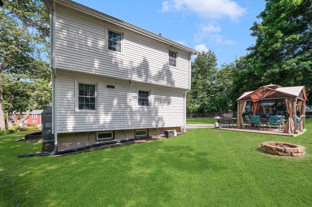 22 Clyde St Property Photo 23