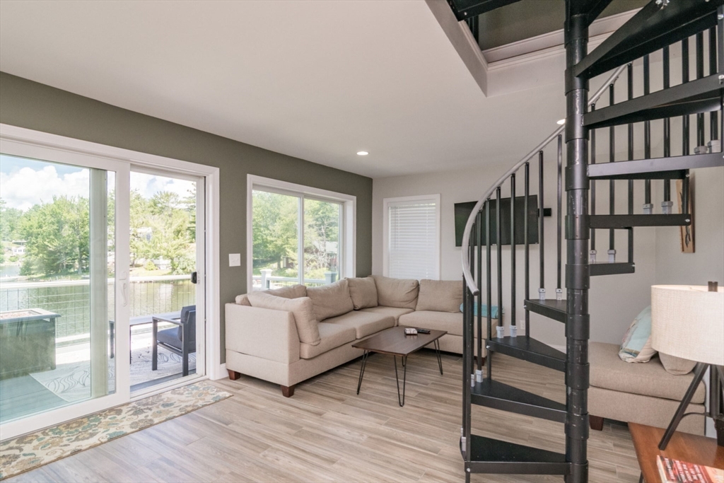 36 Tamarack Rd Property Photo 15