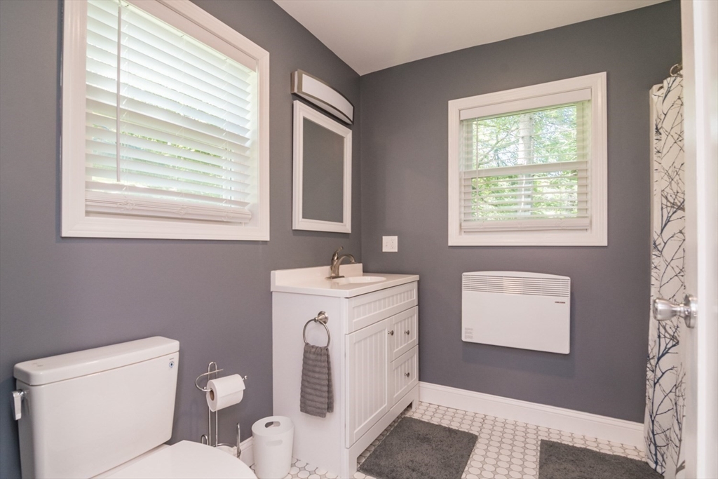 36 Tamarack Rd Property Photo 16