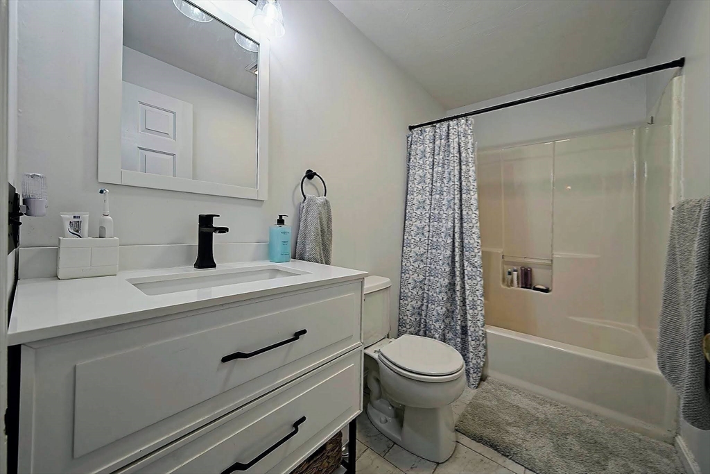 7 Tynan Ave Property Photo 28