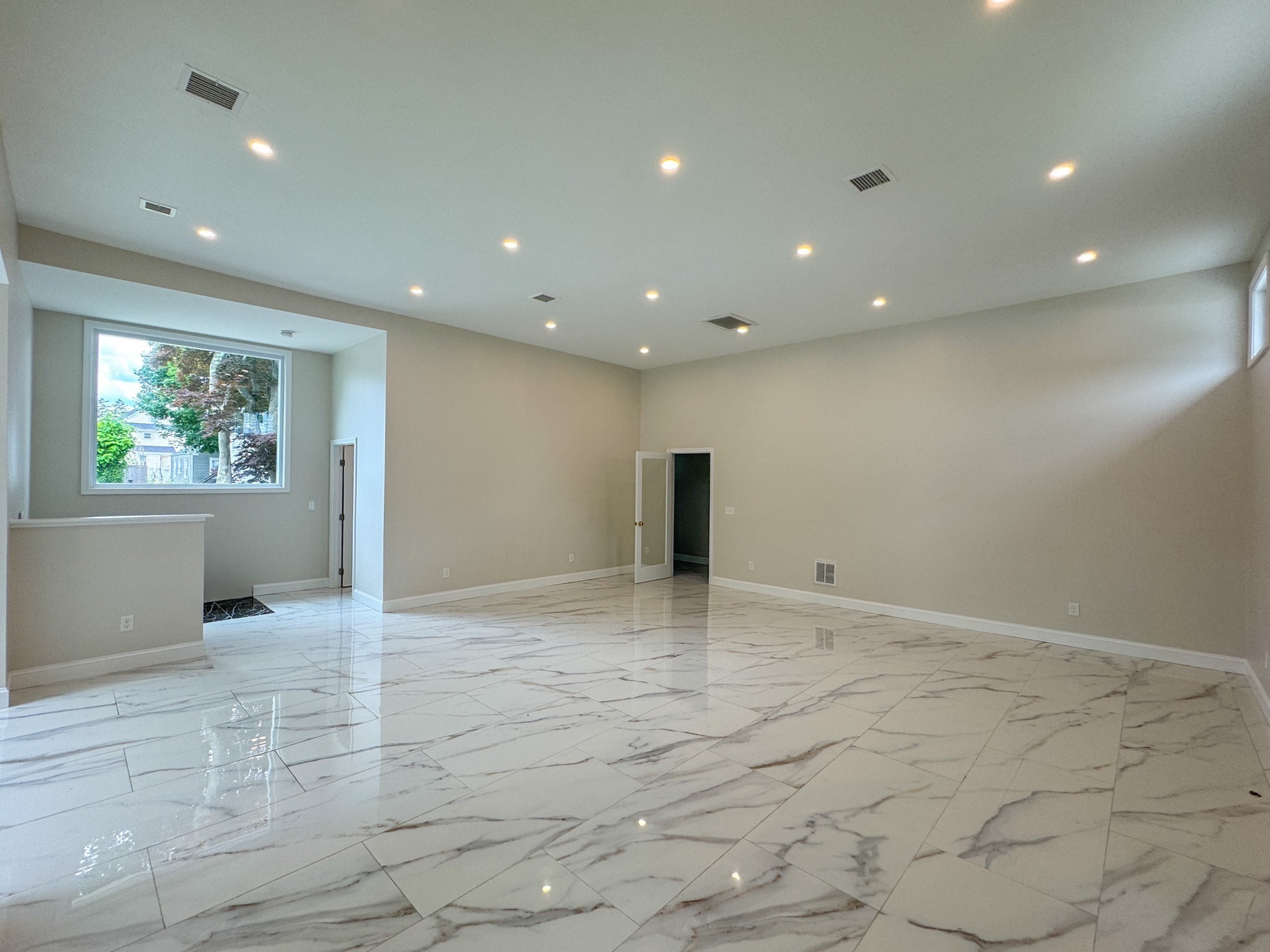 175 Wilbur Ave Property Photo 14