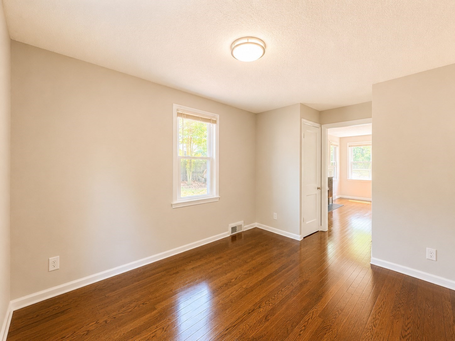 4 Wolfe St Property Photo 14