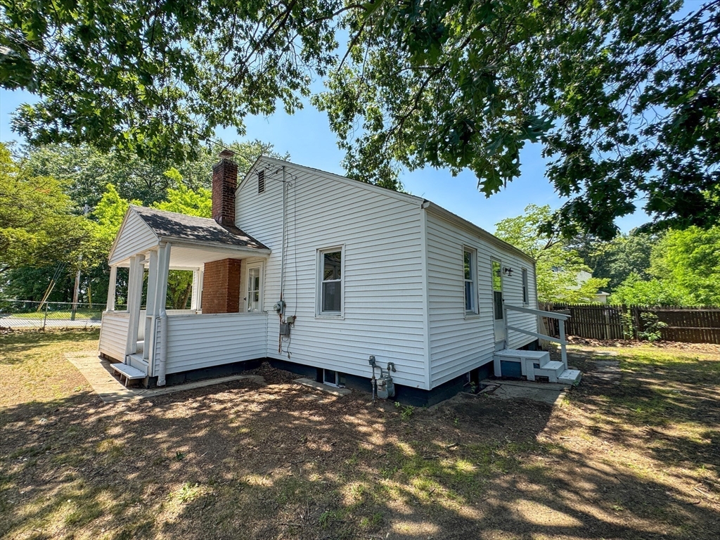 4 Wolfe St Property Photo 23
