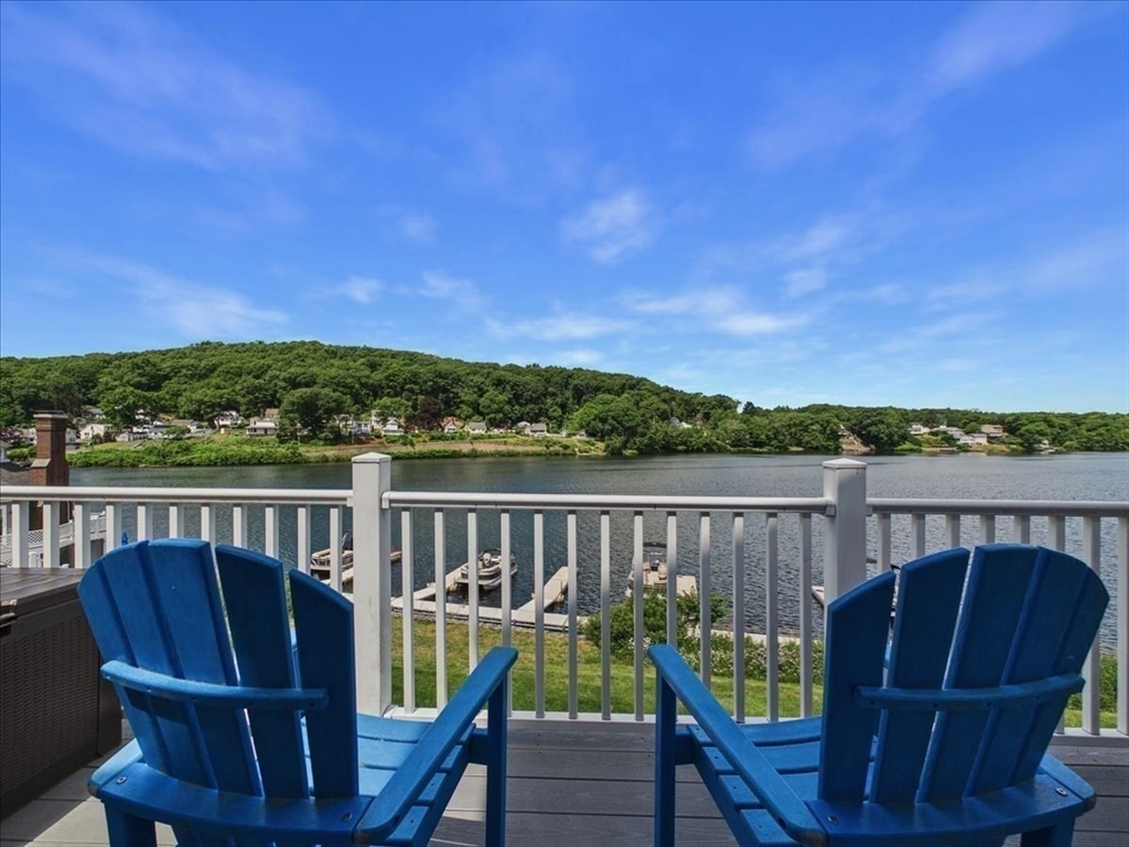 8 Eastern Point Dr. # 8 Property Photo 10