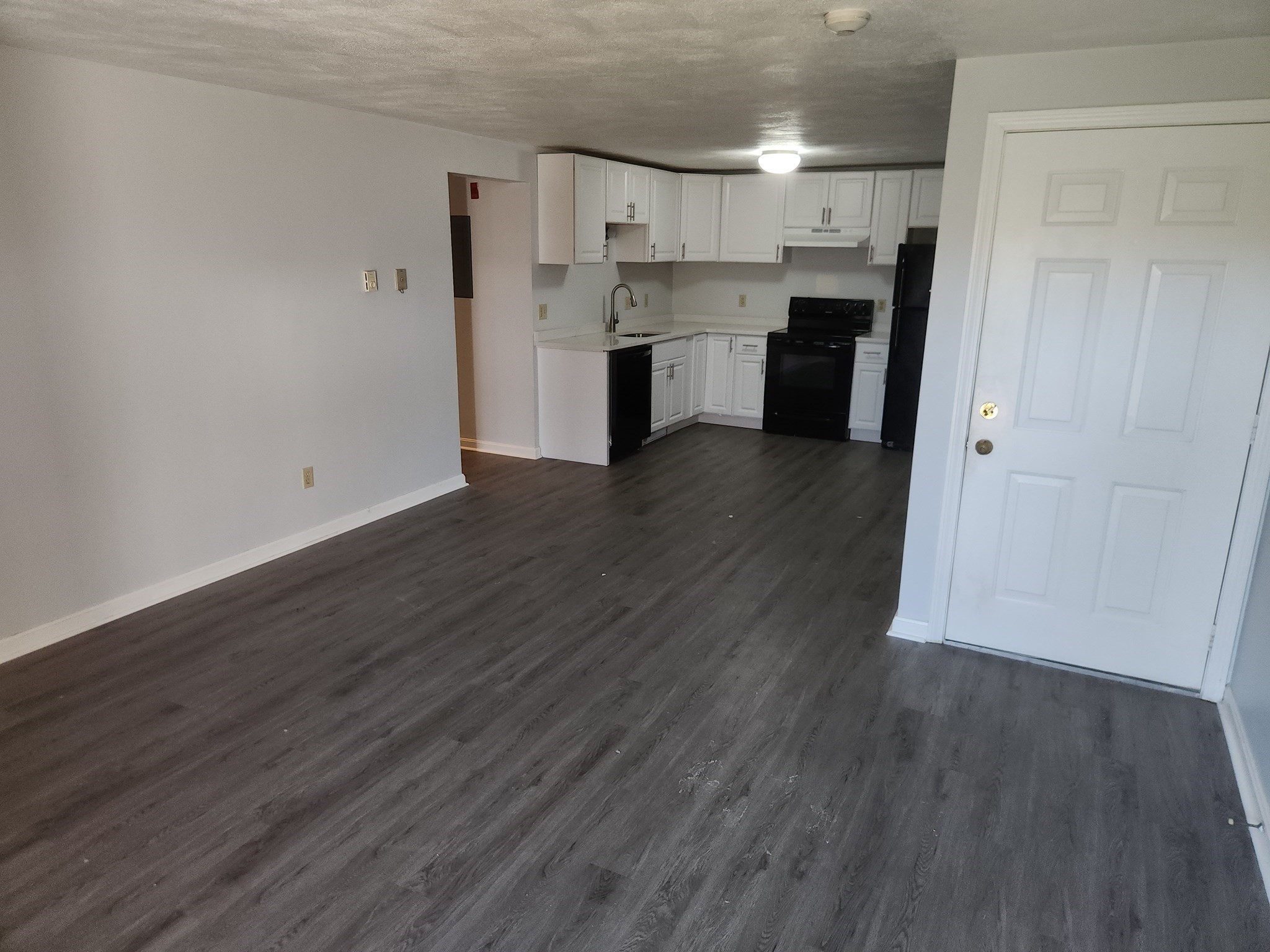 448 Mount Hope St # 2 Property Photo 1