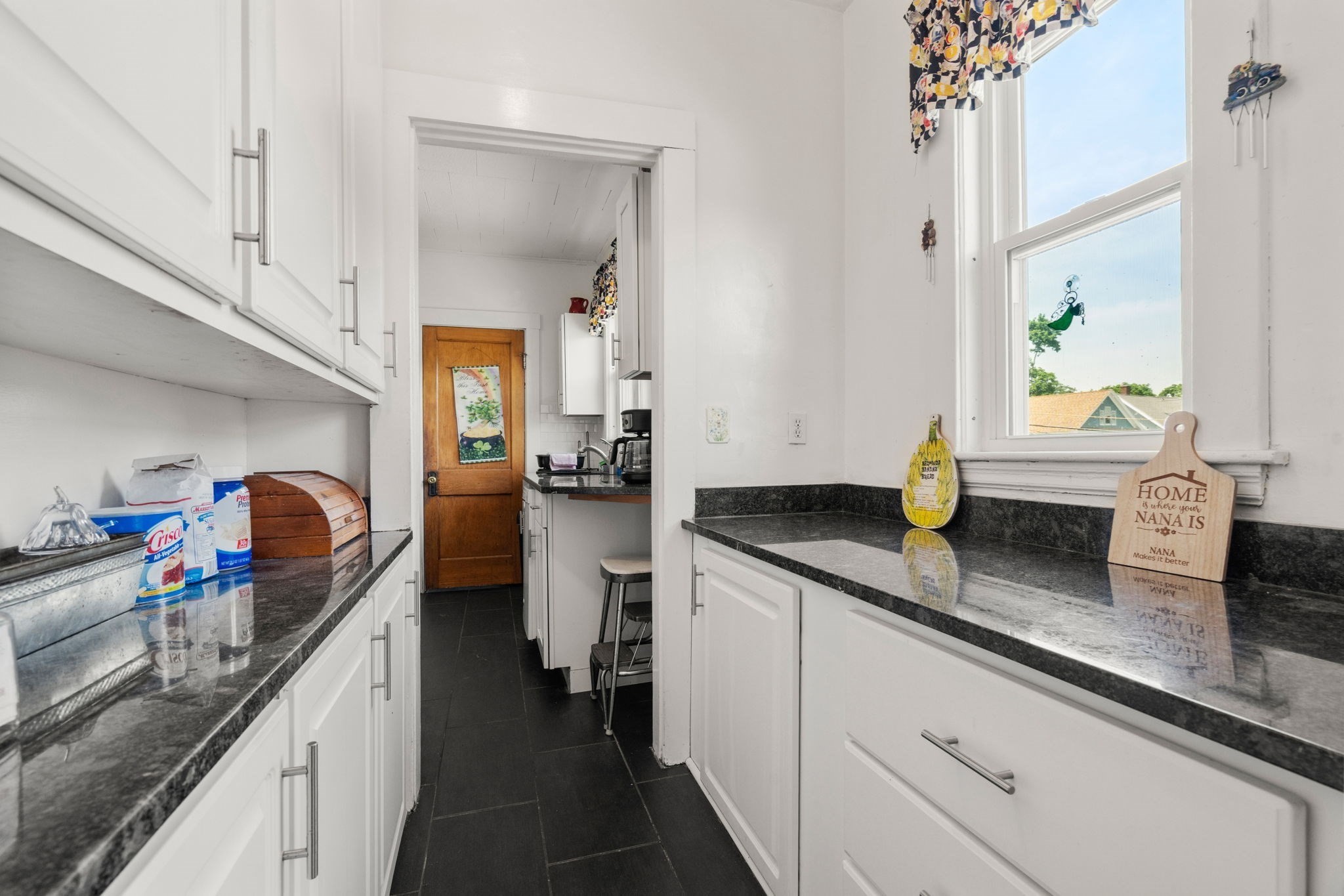 28 Appleton St Property Photo 5