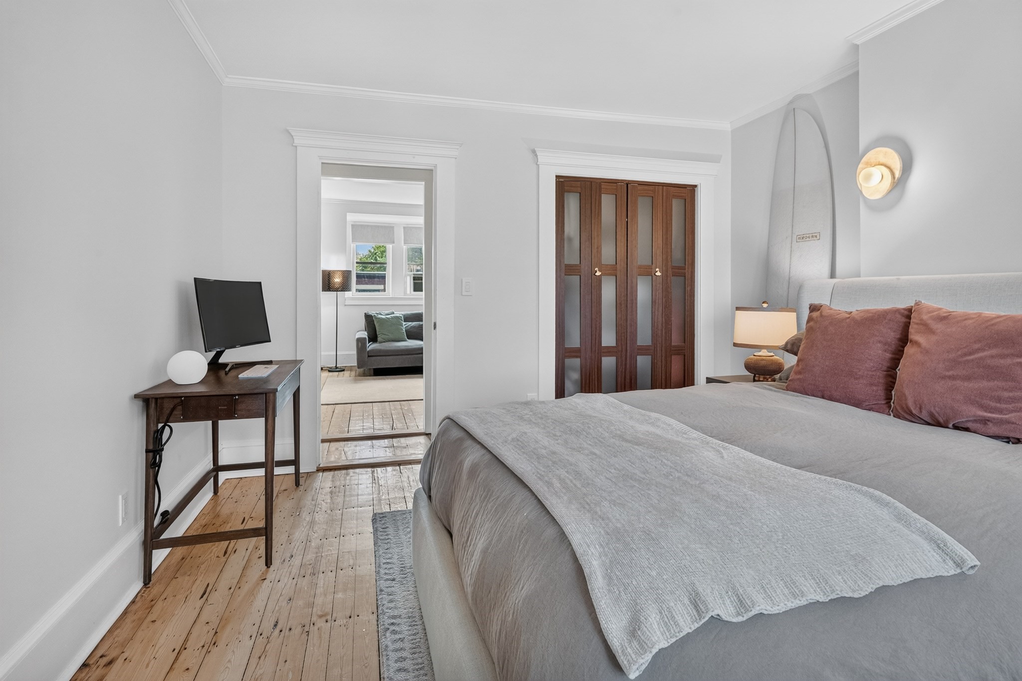 24 Harvard St # 4 Property Photo 6