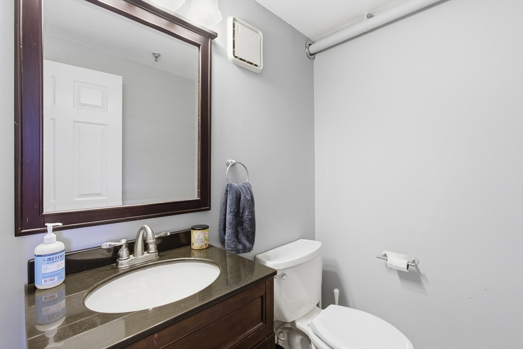 200 Market # 510 Property Photo 18