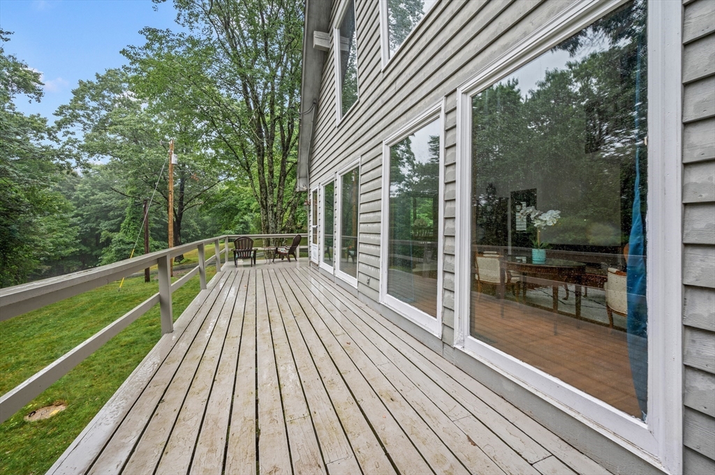 8 Chestnut Hill Rd Property Photo 25