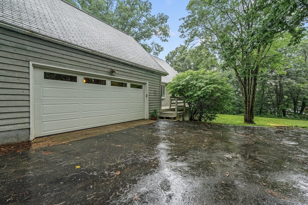 8 Chestnut Hill Rd Property Photo 29