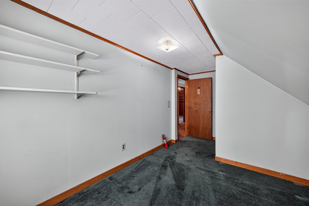 1 Ridgeway Ave Property Photo 14