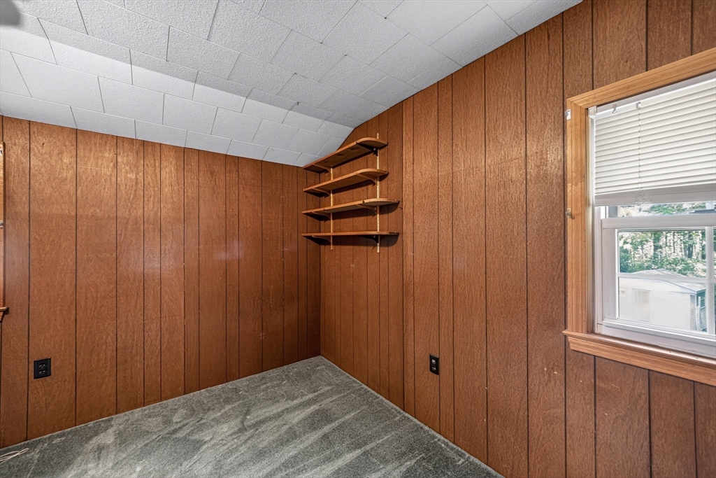 1 Ridgeway Ave Property Photo 22