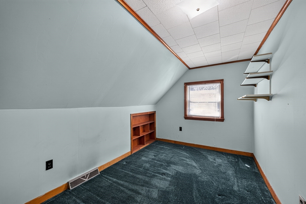1 Ridgeway Ave Property Photo 23