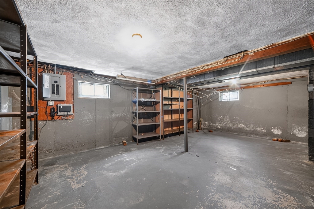 1 Ridgeway Ave Property Photo 28