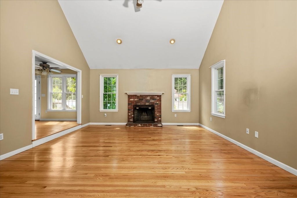 20 Hilltop Farm Rd Property Photo 14
