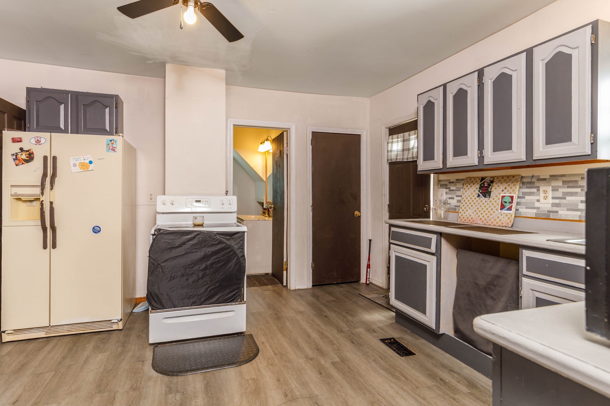35 Essex Street Property Photo 3