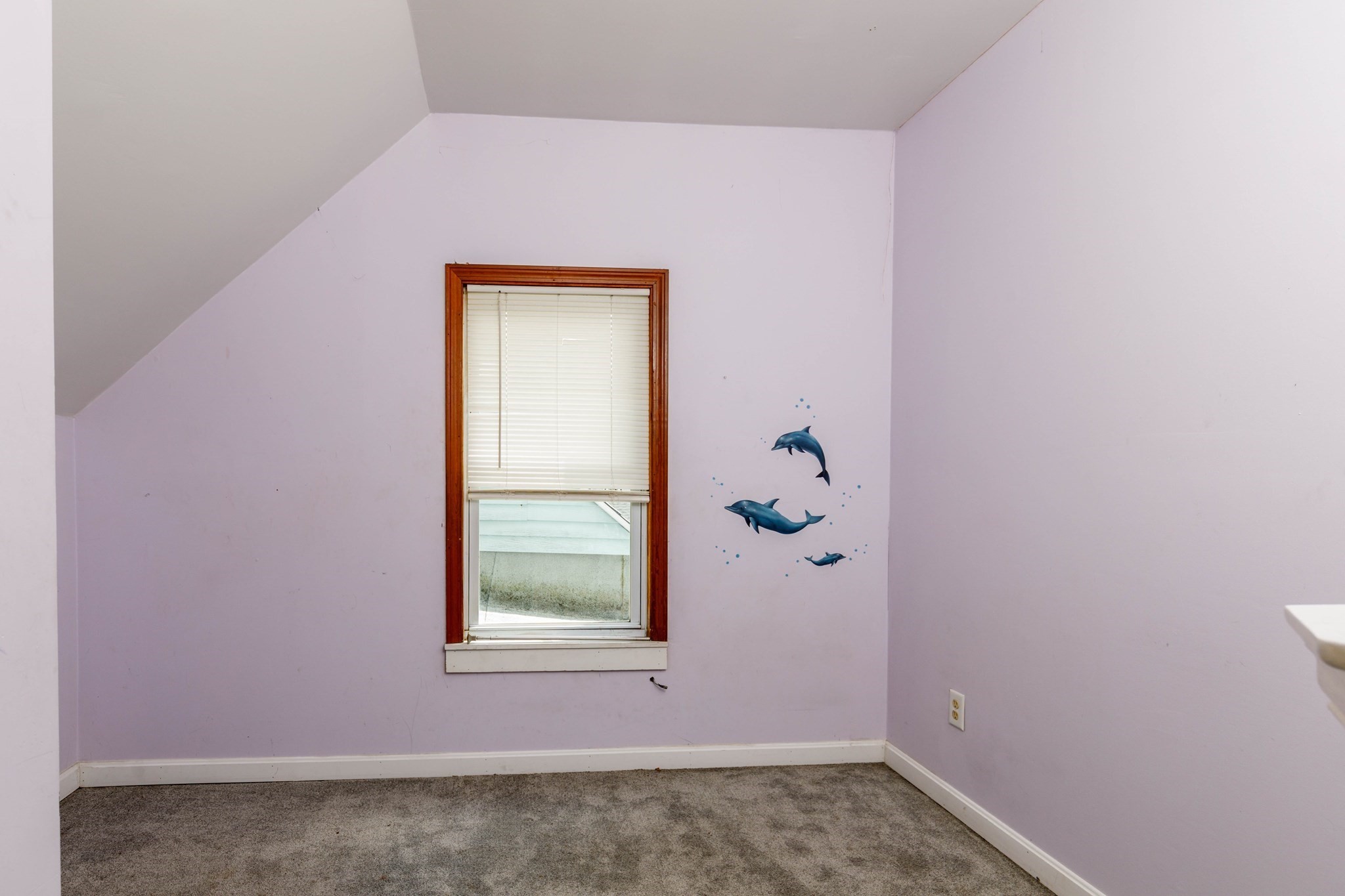 35 Essex Street Property Photo 12