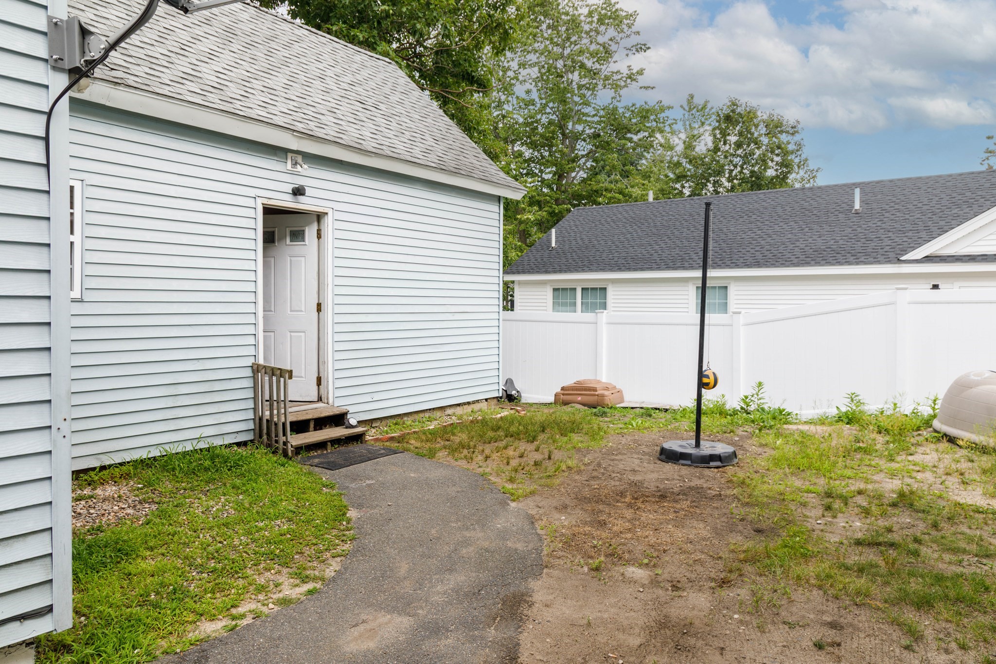 35 Essex Street Property Photo 13