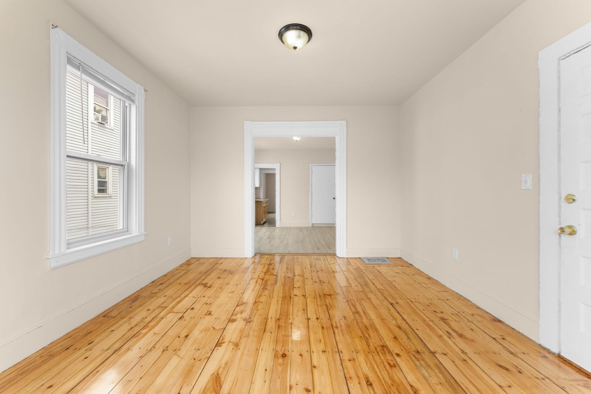 60 Commercial St Property Photo 24