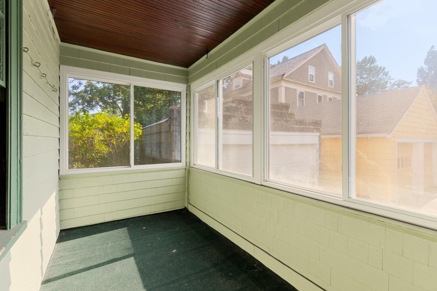 9 Spruce St Property Photo 18