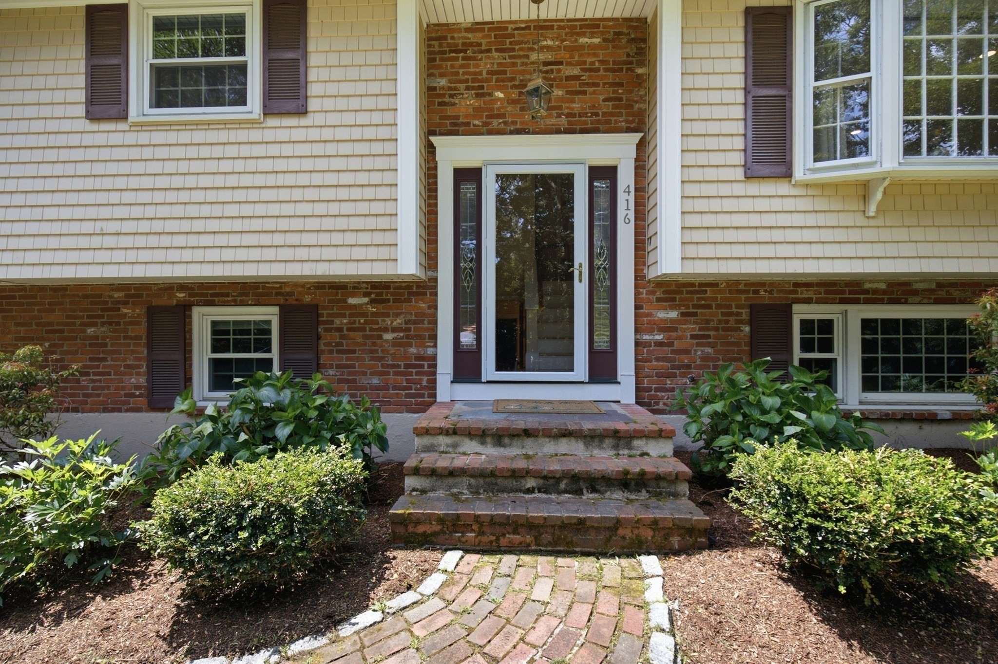 416 Ipswich Rd Property Photo 2