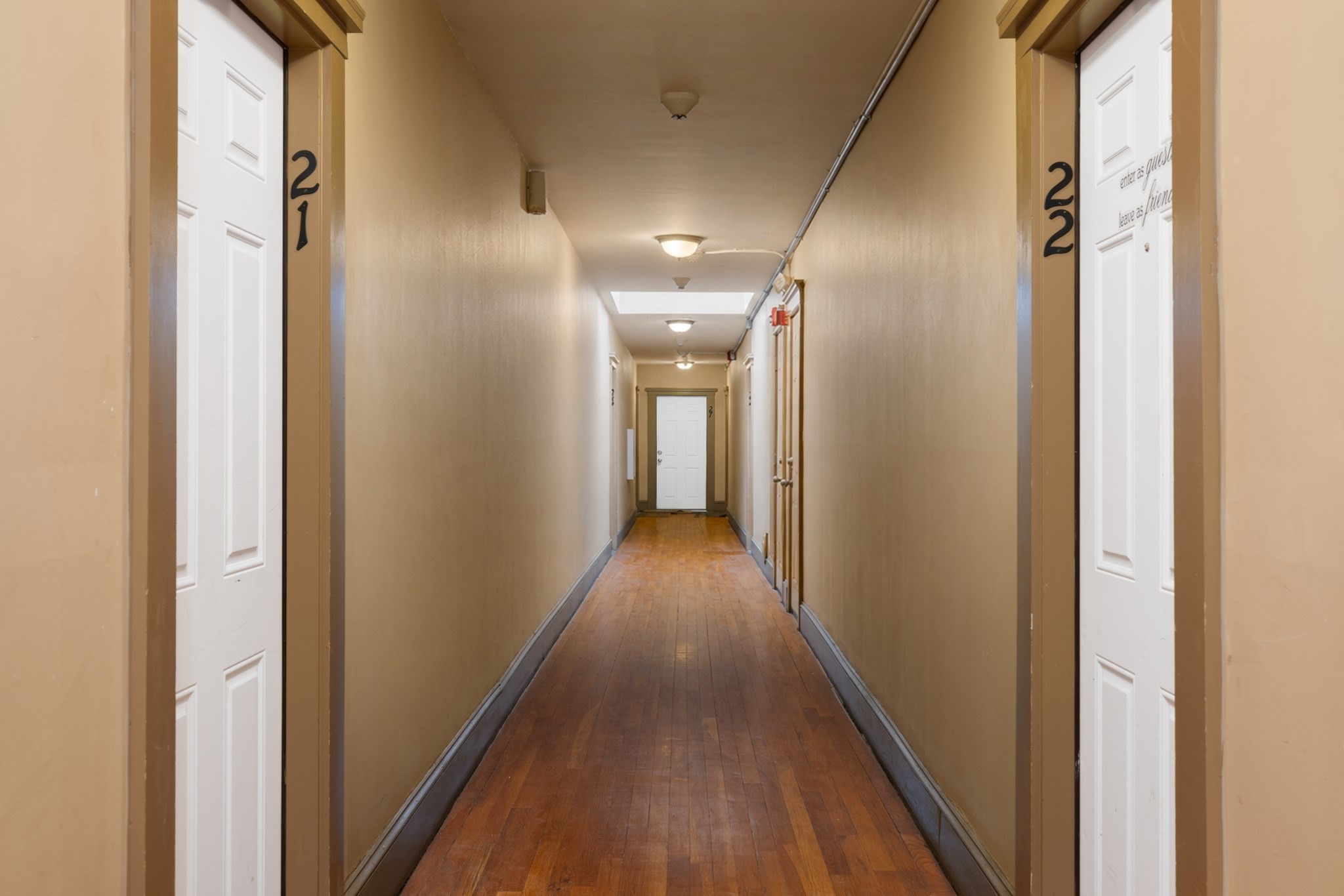 77 Green Street Property Photo 3
