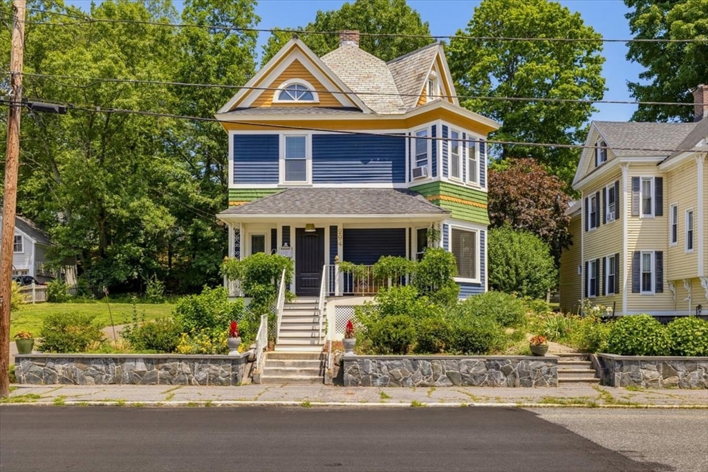 294 Wentworth Ave