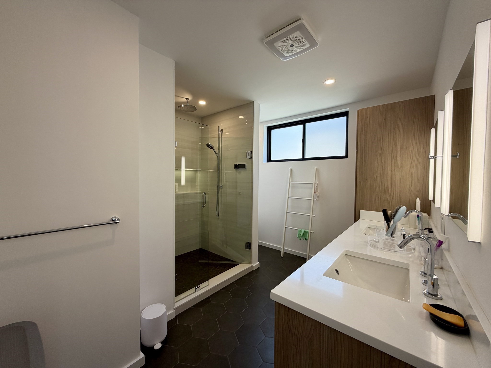 351 Linwood Ave # 351 Property Photo 8