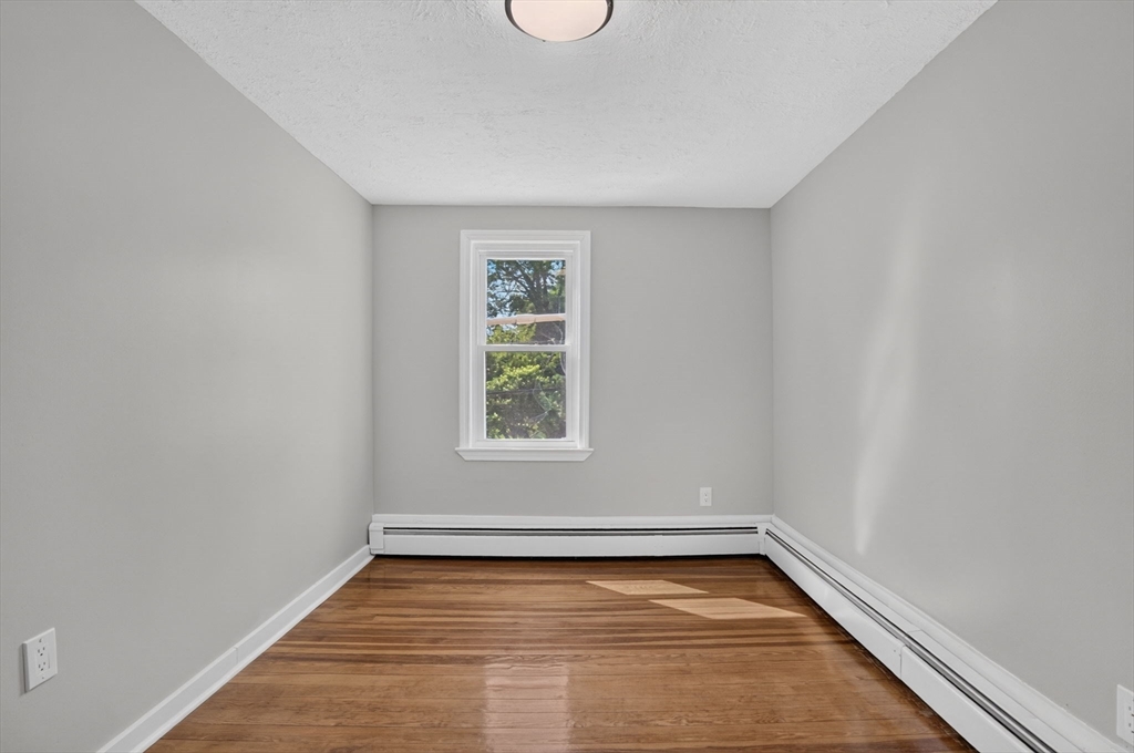 55 Grant St Property Photo 28