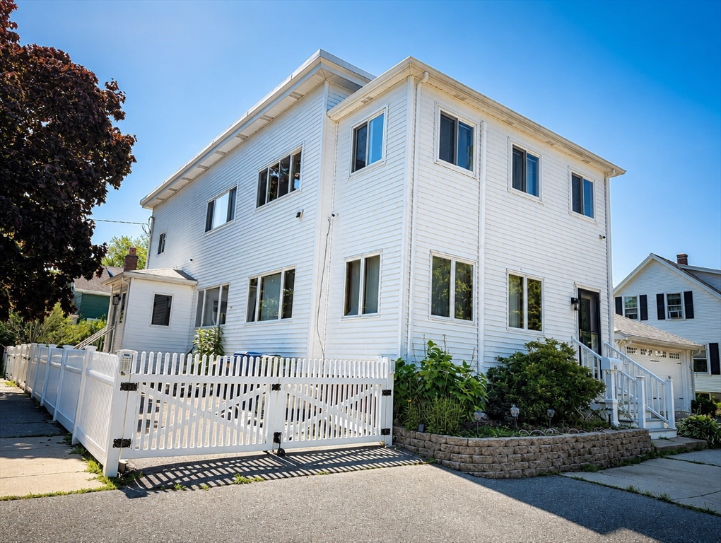 45 Riverside Street Property Photo 1
