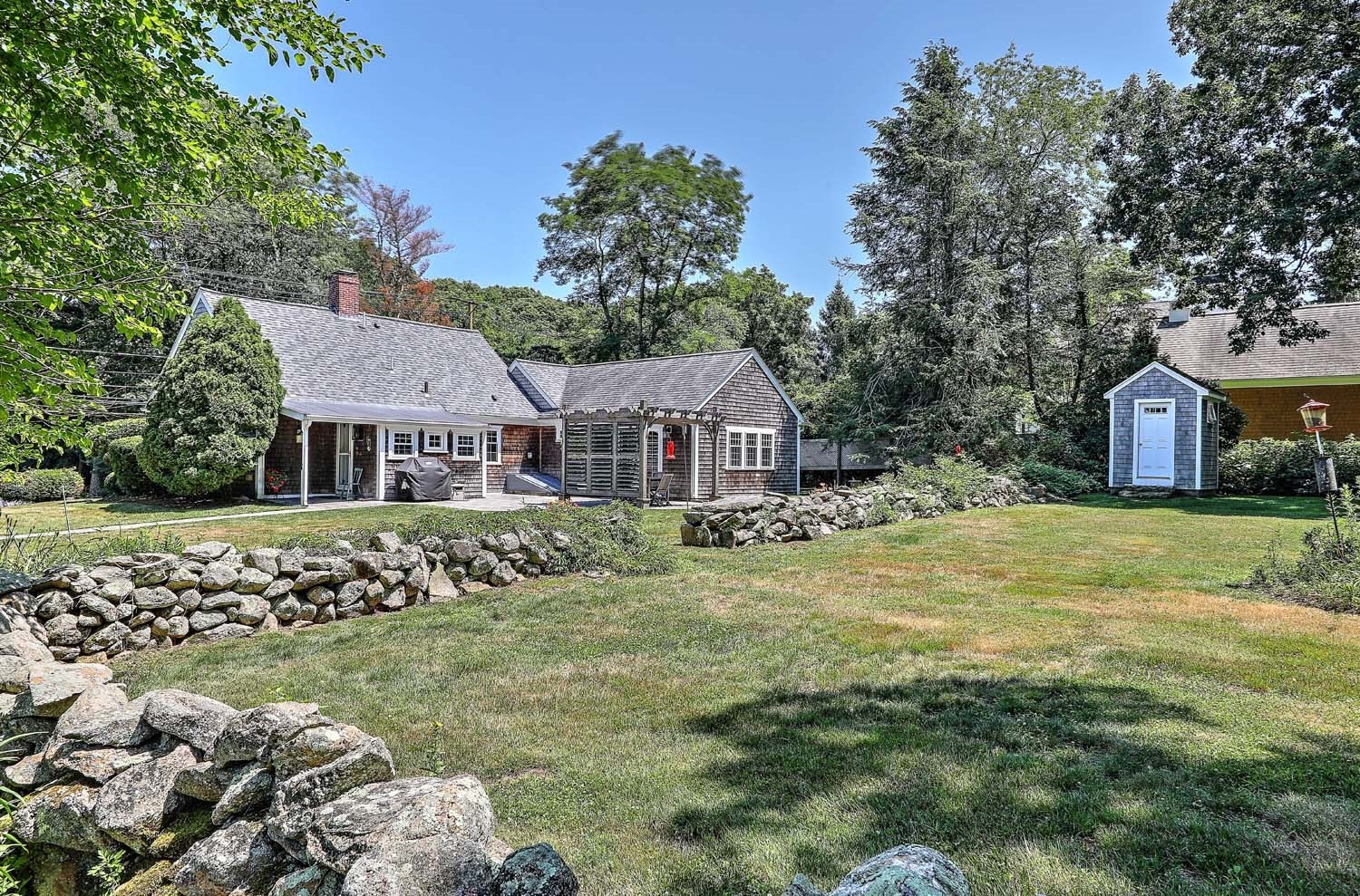 1263 Drift Road Property Photo 4
