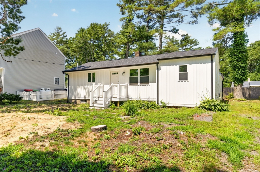 56 Buzzards Bay Dr Property Photo 23
