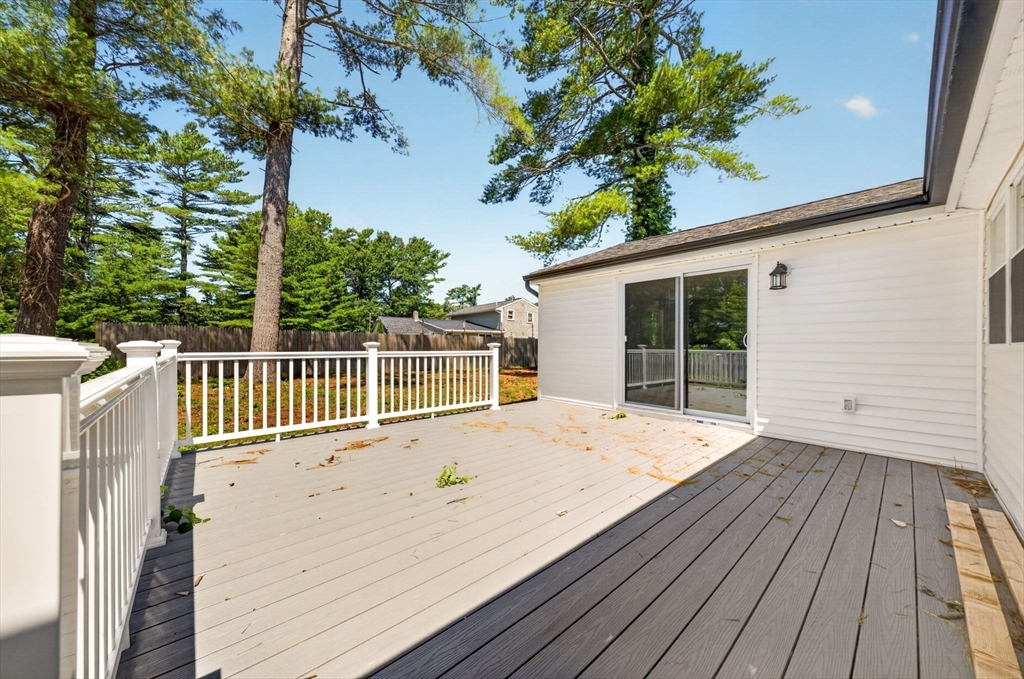 56 Buzzards Bay Dr Property Photo 27