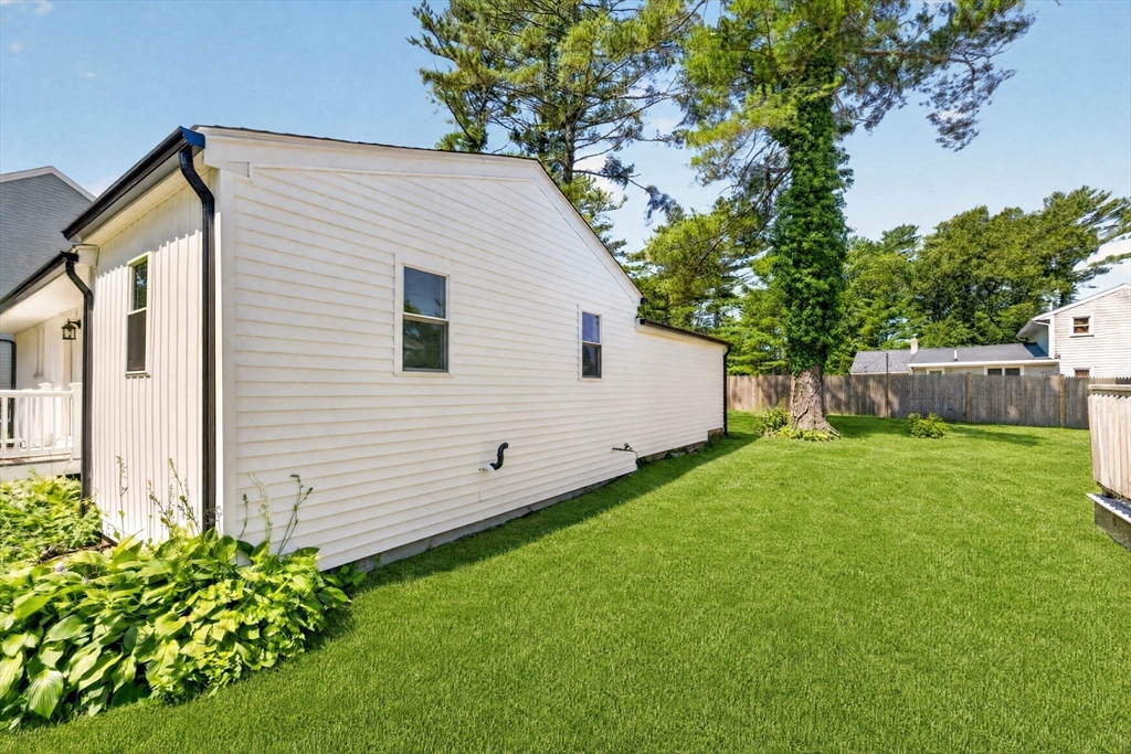 56 Buzzards Bay Dr Property Photo 35