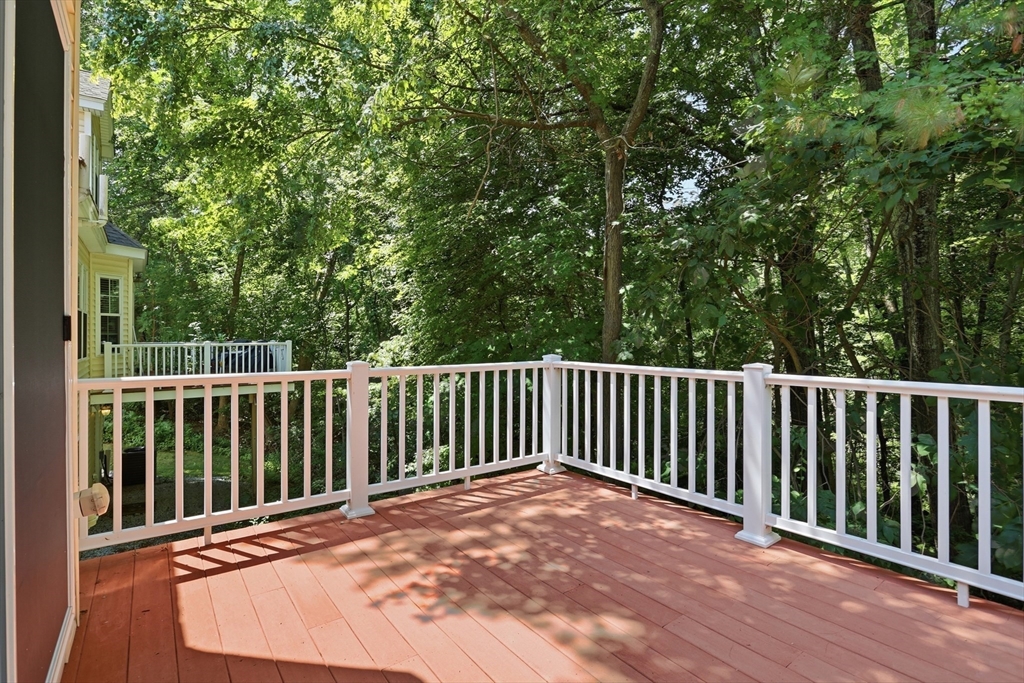 12 Minuteman Lane # 6 Property Photo 8