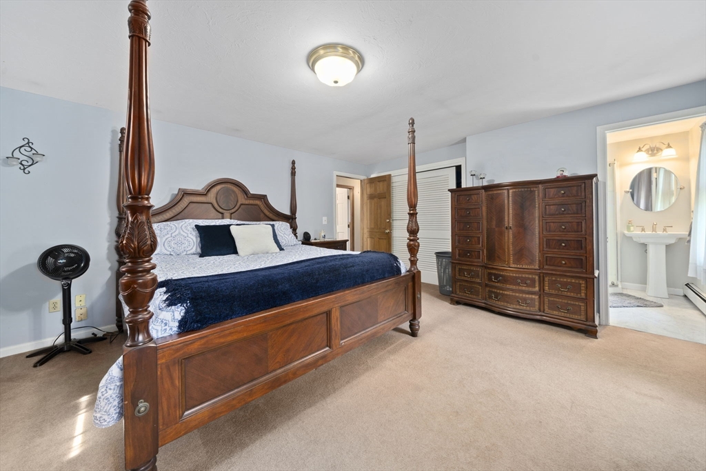 11 Leonard St Property Photo 18