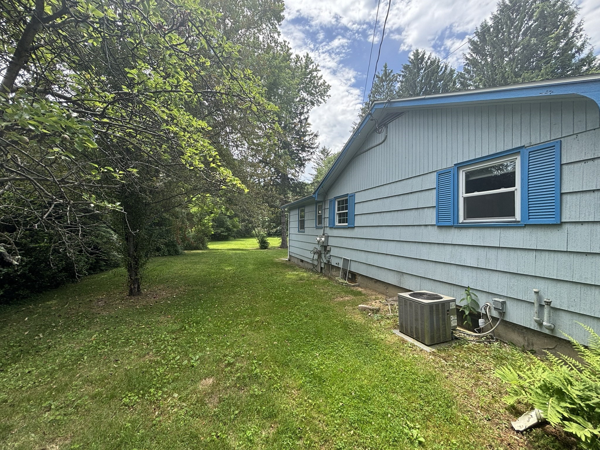 39 Huntington Rd Property Photo 25