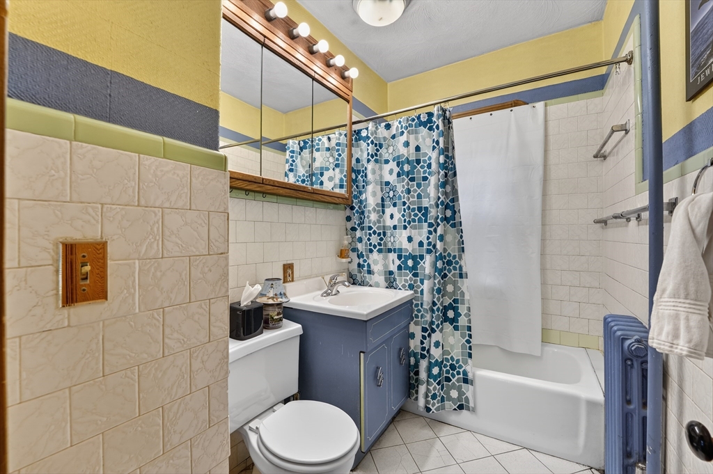326 Summer St Property Photo 24