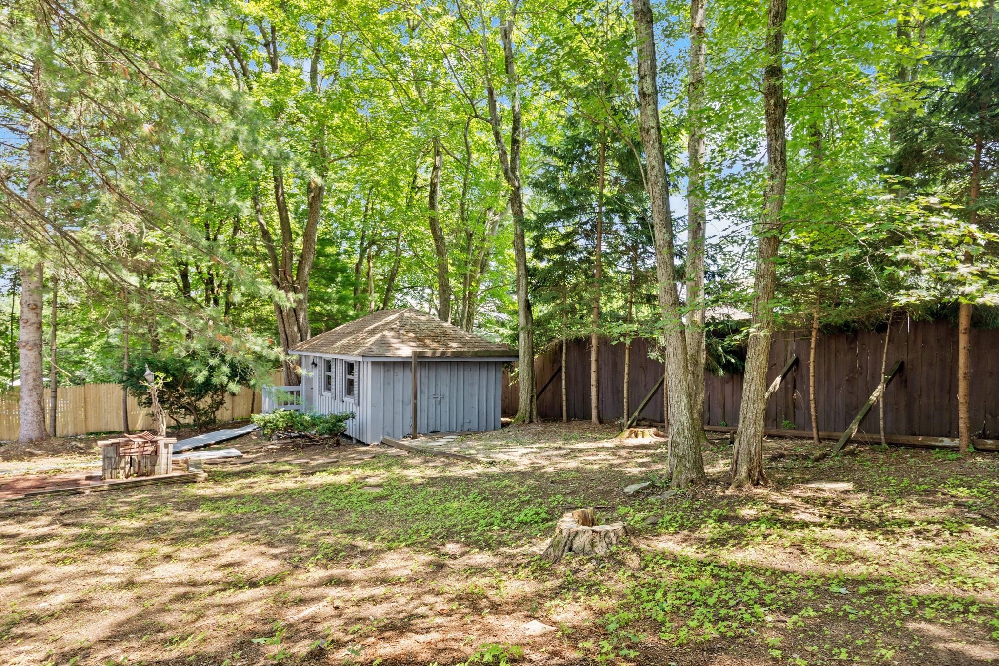 5 Woodland Drive Property Photo 39