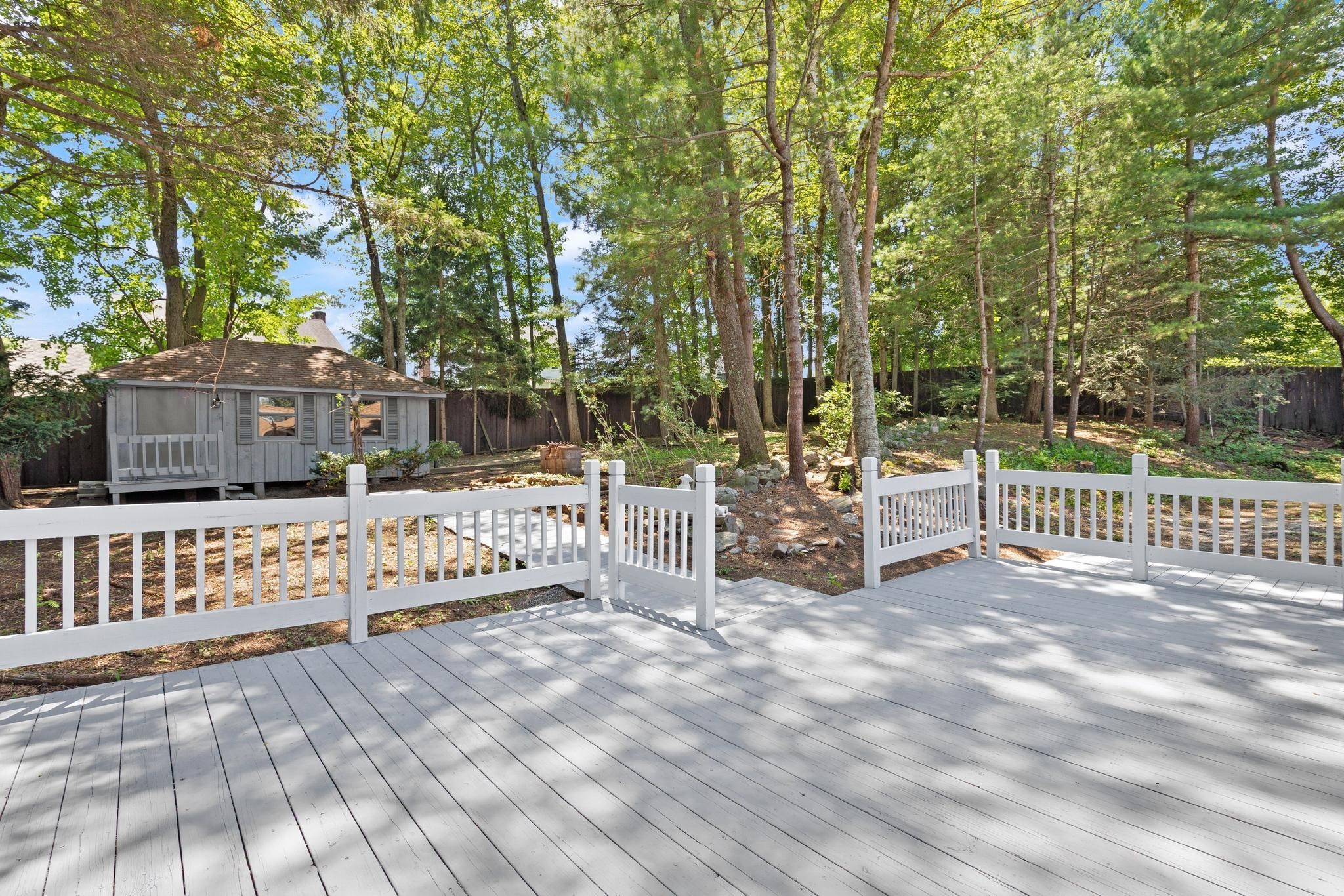 5 Woodland Drive Property Photo 40