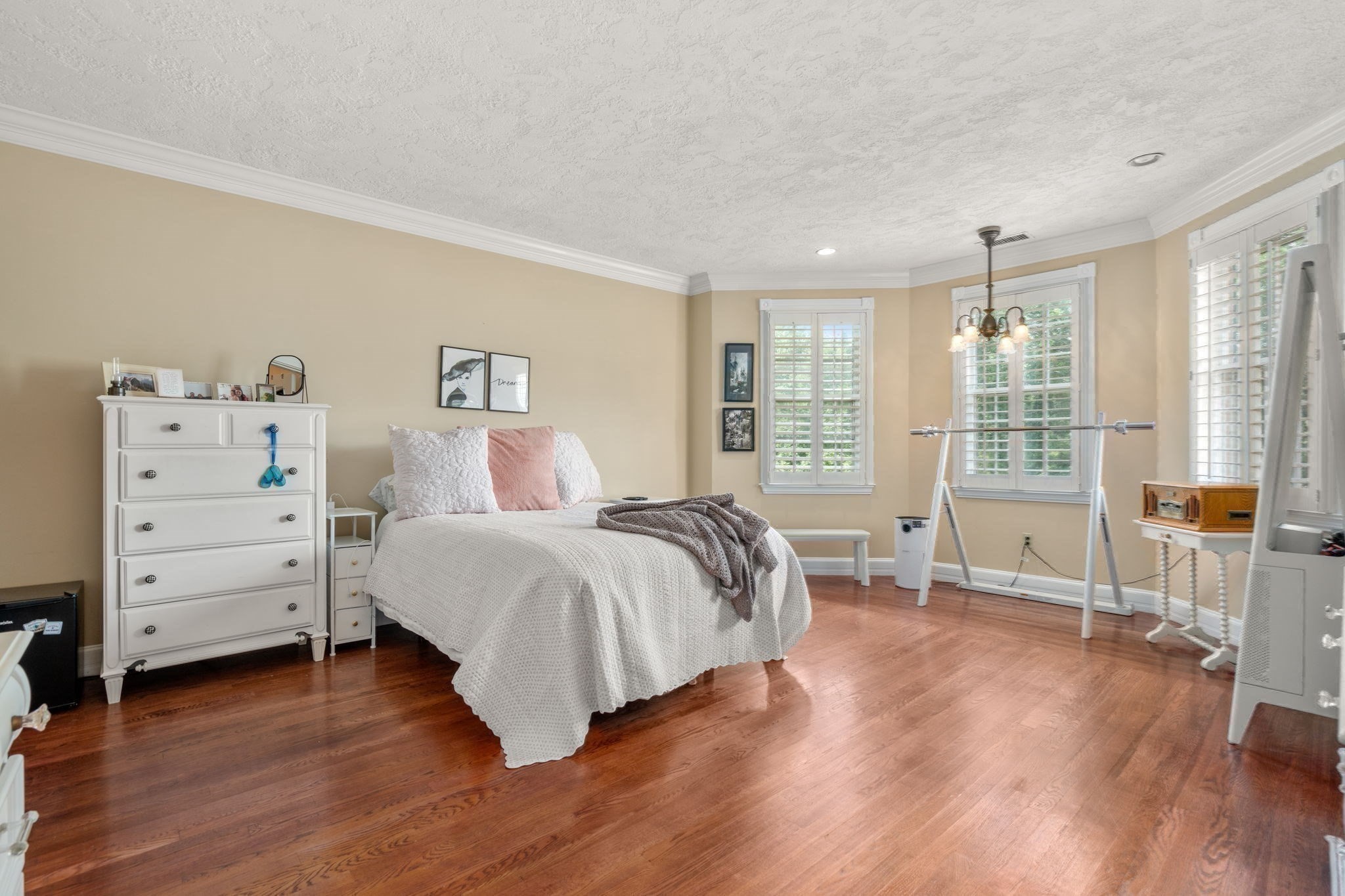 2 Country Way Property Photo 24