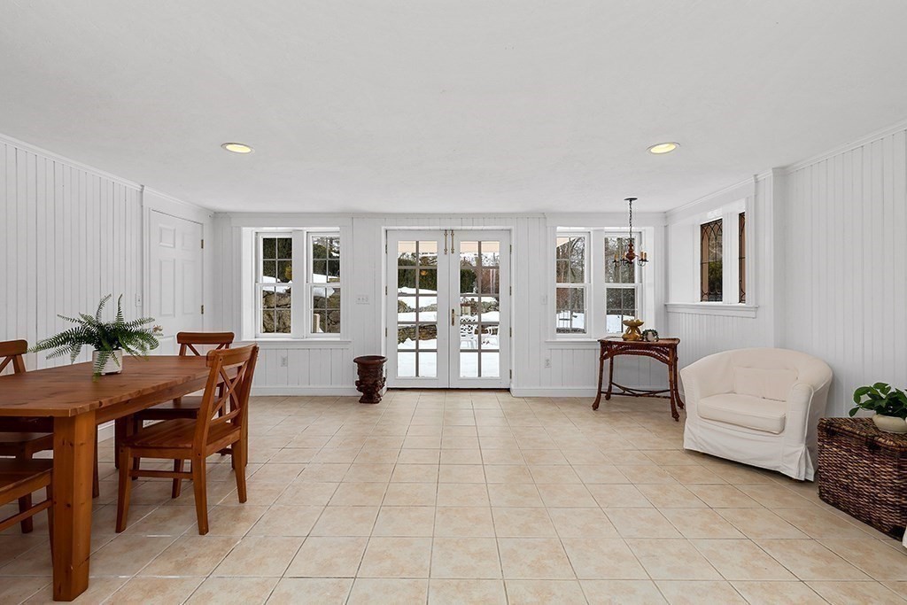 2 Country Way Property Photo 36