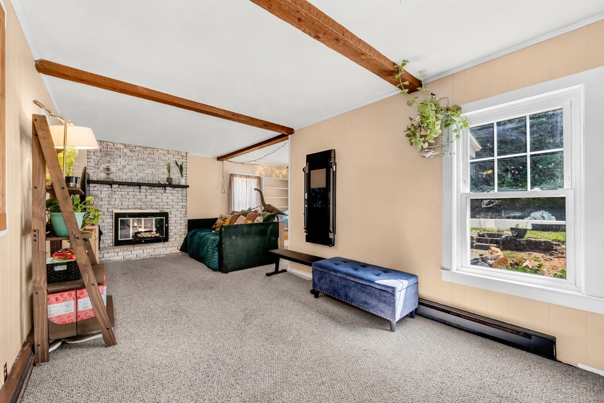 401 Petersham Road Property Photo 13
