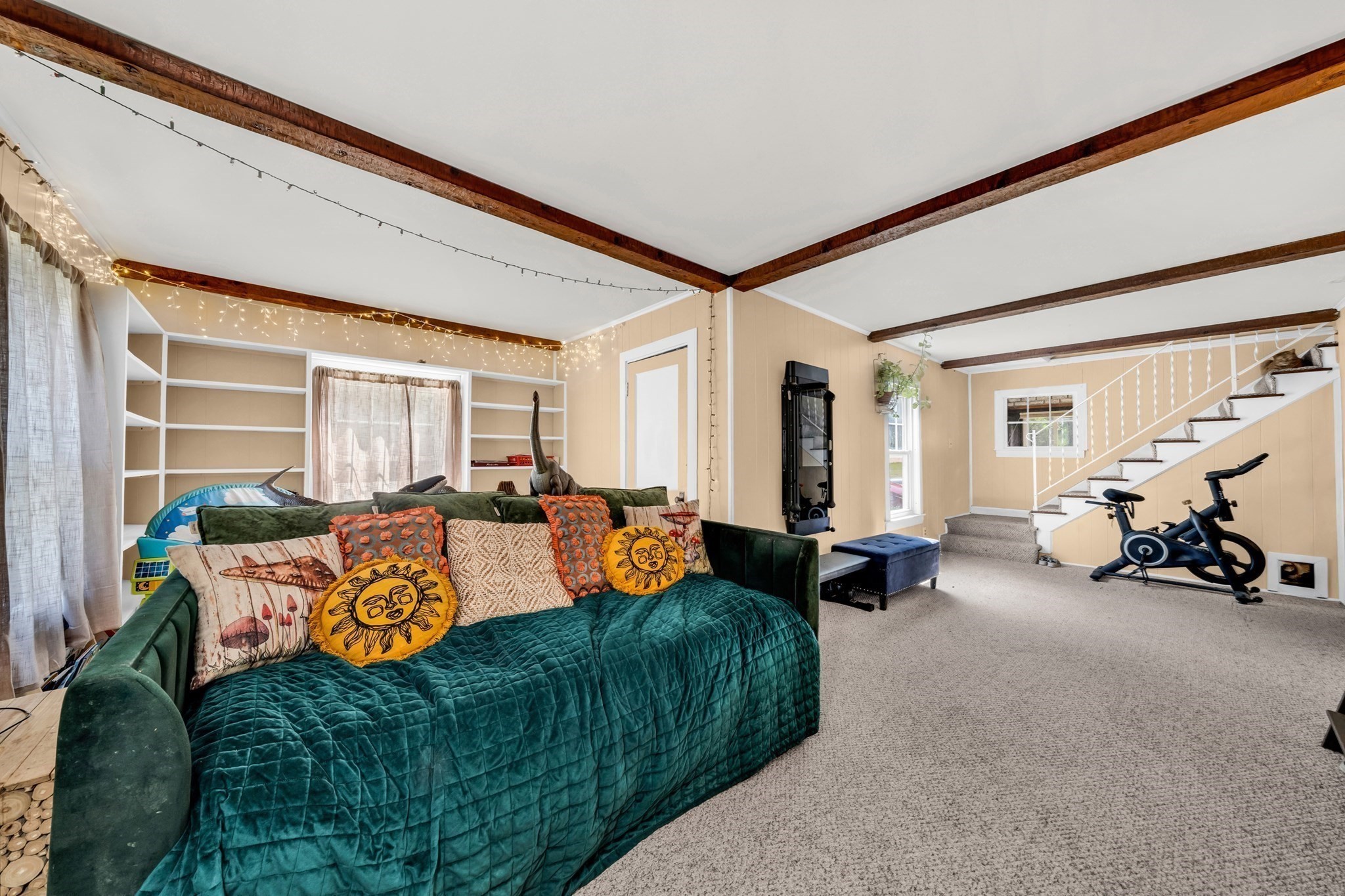 401 Petersham Road Property Photo 14