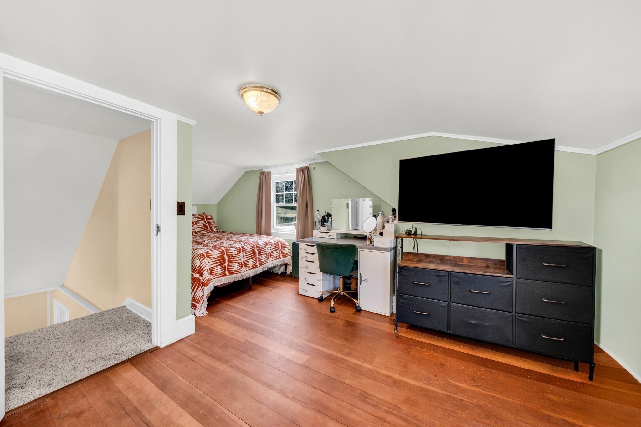 401 Petersham Road Property Photo 16