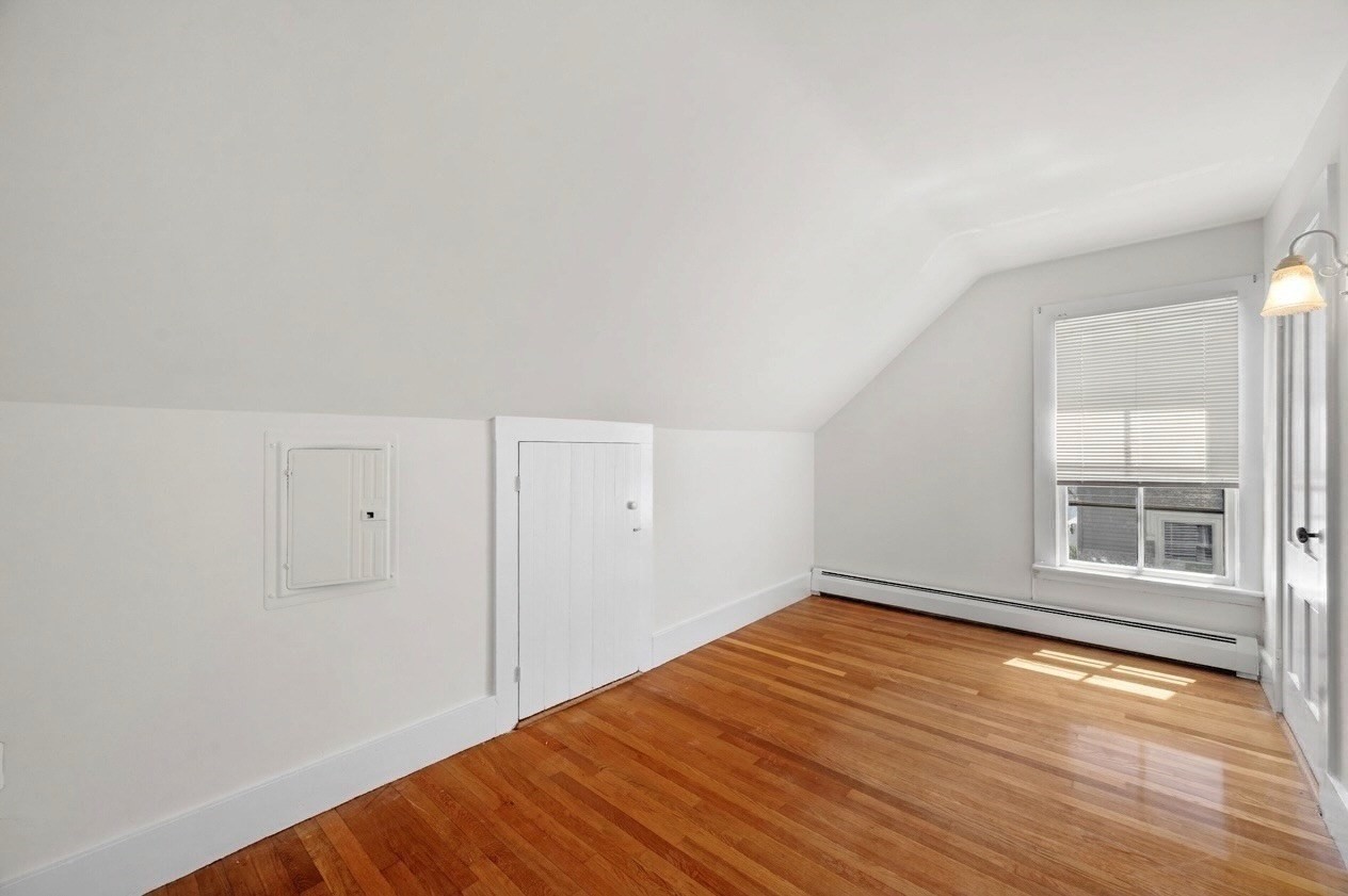 9 Boardman St # 3 Property Photo 5